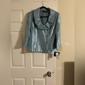 Kasper Suit, sea foam green, Size 16.